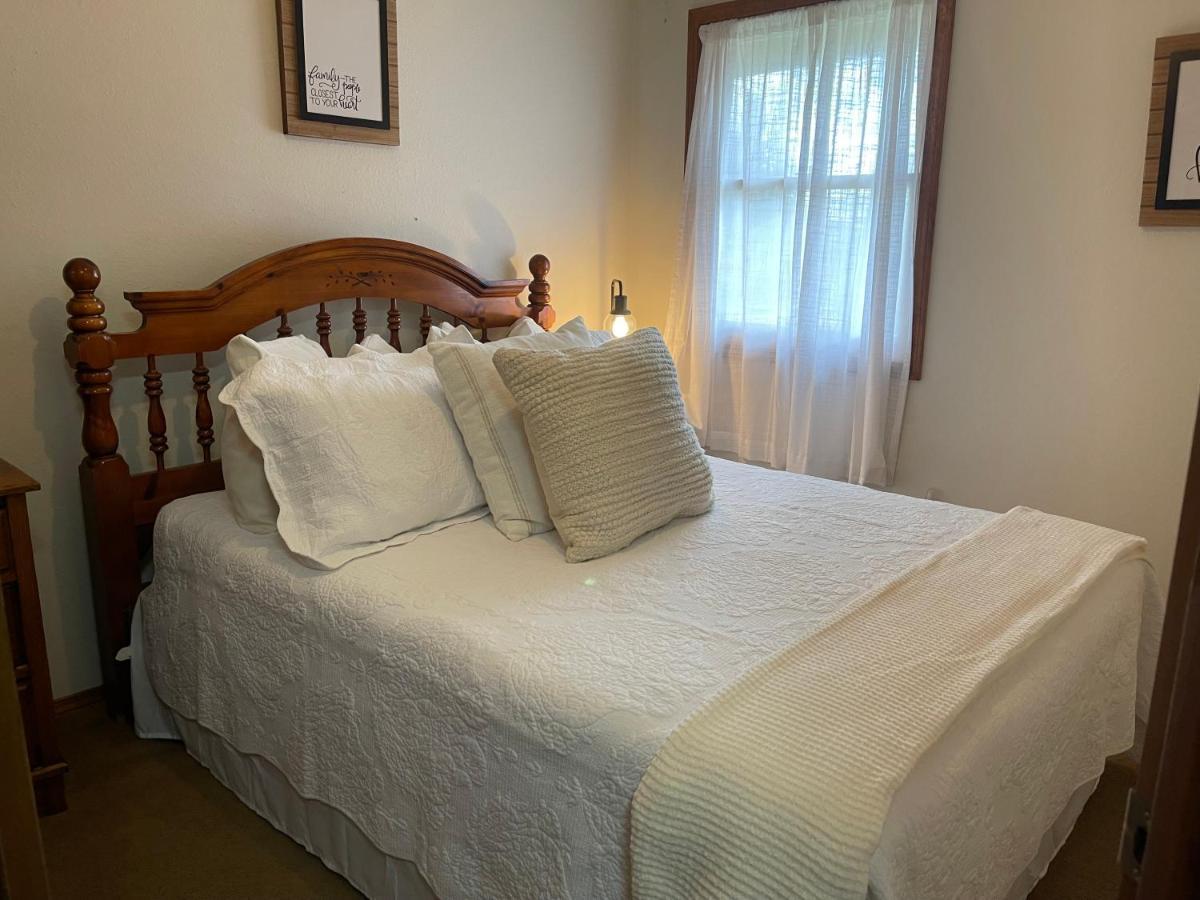 Lady Victoria House With High Speed Wifi Villa Red River Bagian luar foto